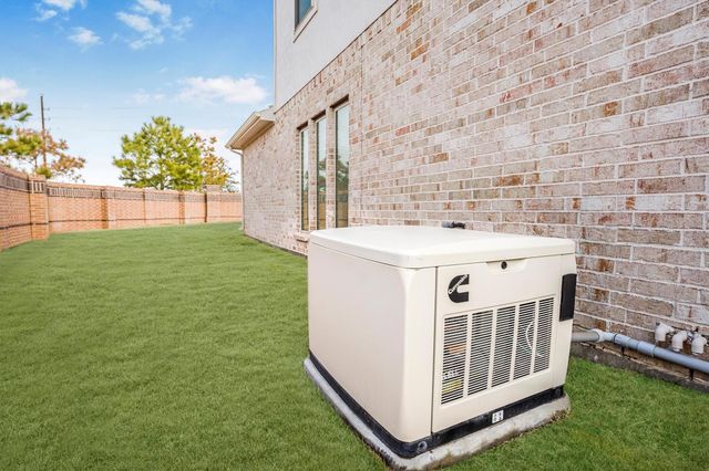 24034 Thornbird Cliff Way, Katy, TX 77493