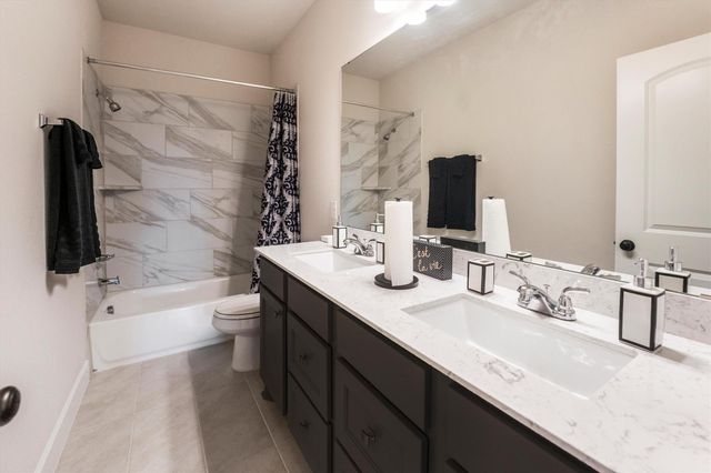 24034 Thornbird Cliff Way, Katy, TX 77493