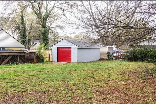 2418 Crestview Avenue, Decatur, GA 30032