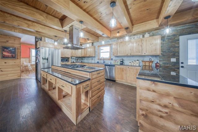 114 County Road 4180, Salem, MO 65560