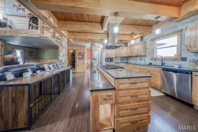 114 County Road 4180, Salem, MO 65560