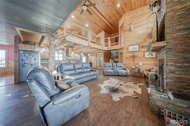 114 County Road 4180, Salem, MO 65560