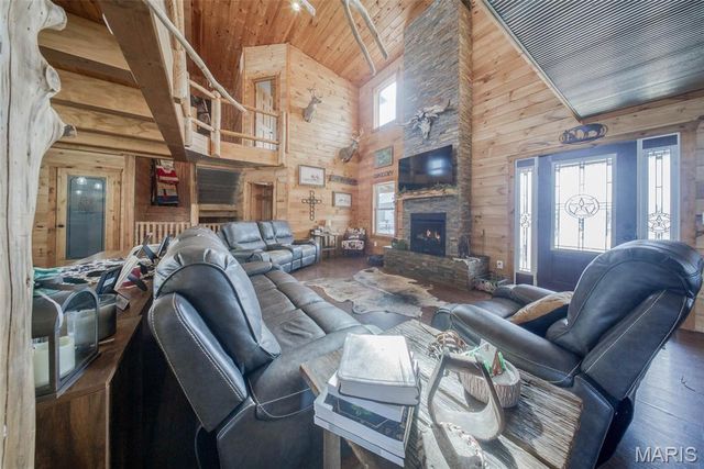 114 County Road 4180, Salem, MO 65560