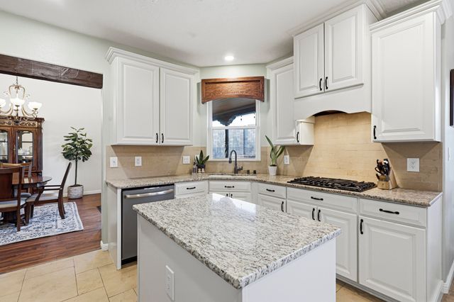 4123 Rancho Gusto NW, Albuquerque, NM 87120