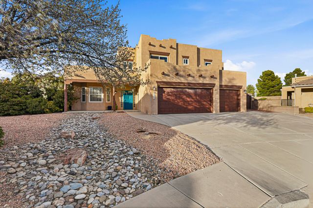 4123 Rancho Gusto NW, Albuquerque, NM 87120