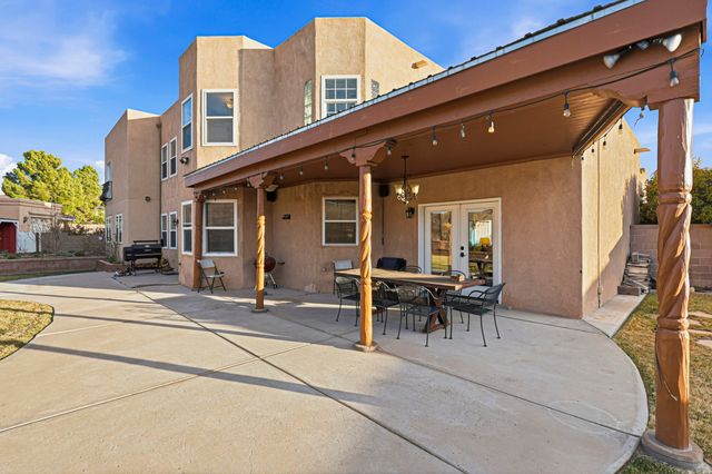 4123 Rancho Gusto NW, Albuquerque, NM 87120