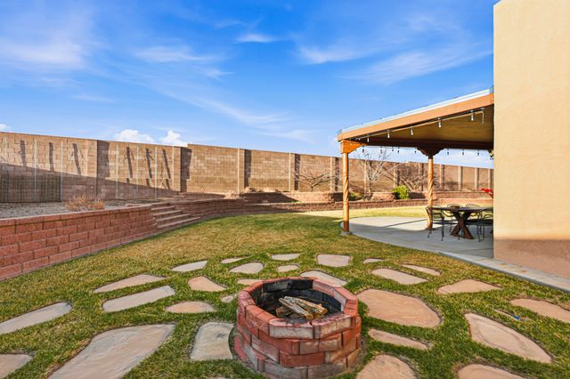 4123 Rancho Gusto NW, Albuquerque, NM 87120
