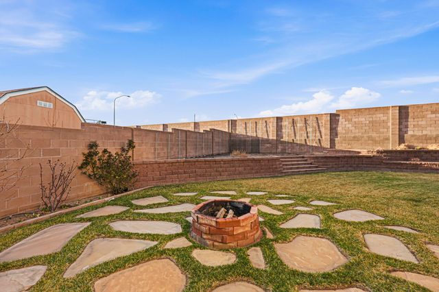 4123 Rancho Gusto NW, Albuquerque, NM 87120