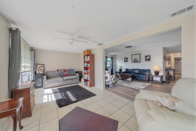 3286 BRUNSWICK LANE 704, Sarasota, FL 34239