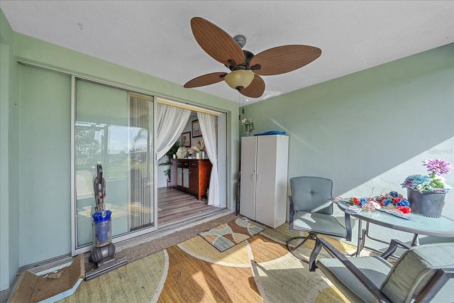 3286 BRUNSWICK LANE 704, Sarasota, FL 34239