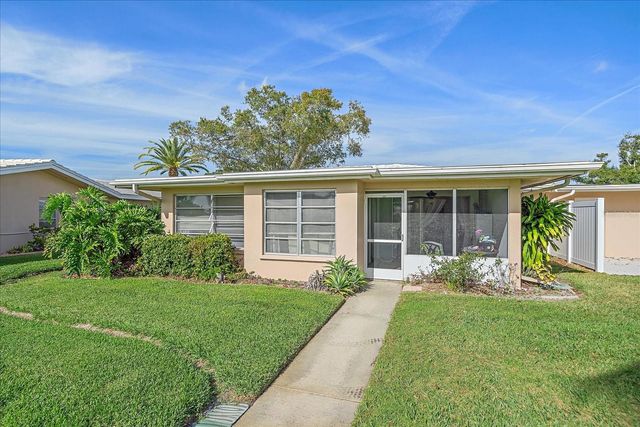 3286 BRUNSWICK LANE 704, Sarasota, FL 34239