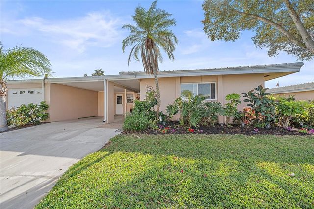 3286 BRUNSWICK LANE 704, Sarasota, FL 34239
