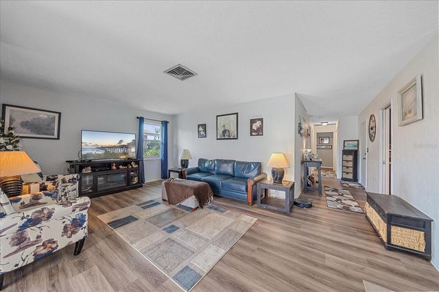 3286 BRUNSWICK LANE 704, Sarasota, FL 34239