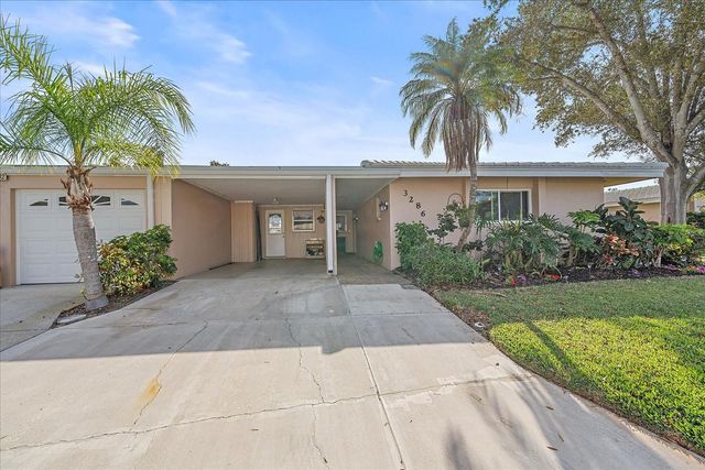 3286 BRUNSWICK LANE 704, Sarasota, FL 34239