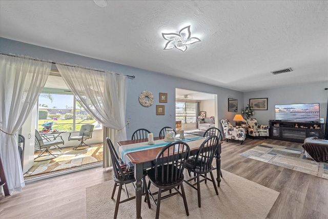 3286 BRUNSWICK LANE 704, Sarasota, FL 34239