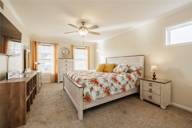 5216 Park Meadow Lane, Canandaigua Town, NY 14424