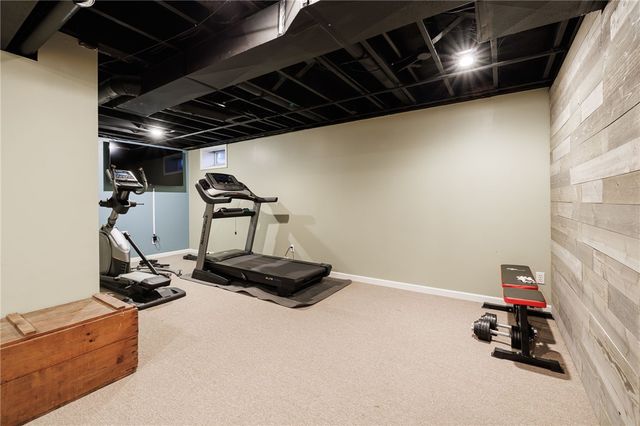 5216 Park Meadow Lane, Canandaigua Town, NY 14424