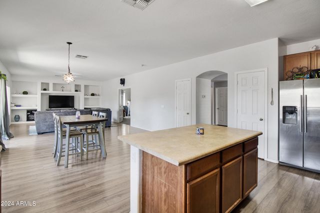 4549 N 111TH Drive, Phoenix, AZ 85037