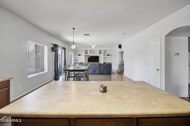 4549 N 111TH Drive, Phoenix, AZ 85037