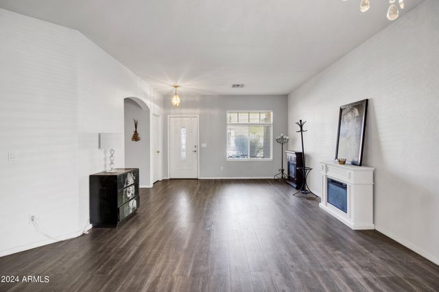 4549 N 111TH Drive, Phoenix, AZ 85037