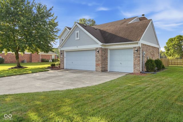 387 Sugar Bush Lane S, Brownsburg, IN 46112