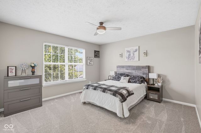 387 Sugar Bush Lane S, Brownsburg, IN 46112