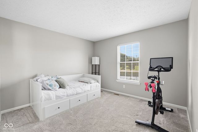 387 Sugar Bush Lane S, Brownsburg, IN 46112