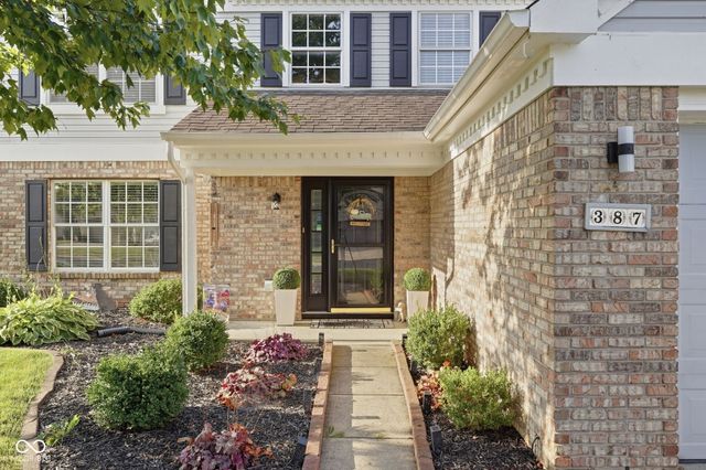 387 Sugar Bush Lane S, Brownsburg, IN 46112