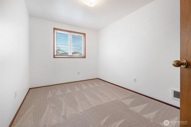 27203 Church Creek Loop NW, Stanwood, WA 98292