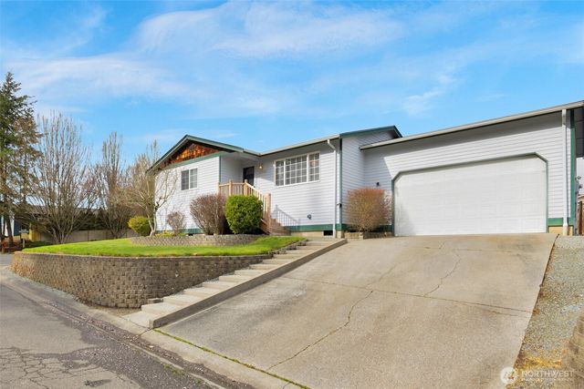 27203 Church Creek Loop NW, Stanwood, WA 98292