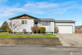 27203 Church Creek Loop NW, Stanwood, WA 98292