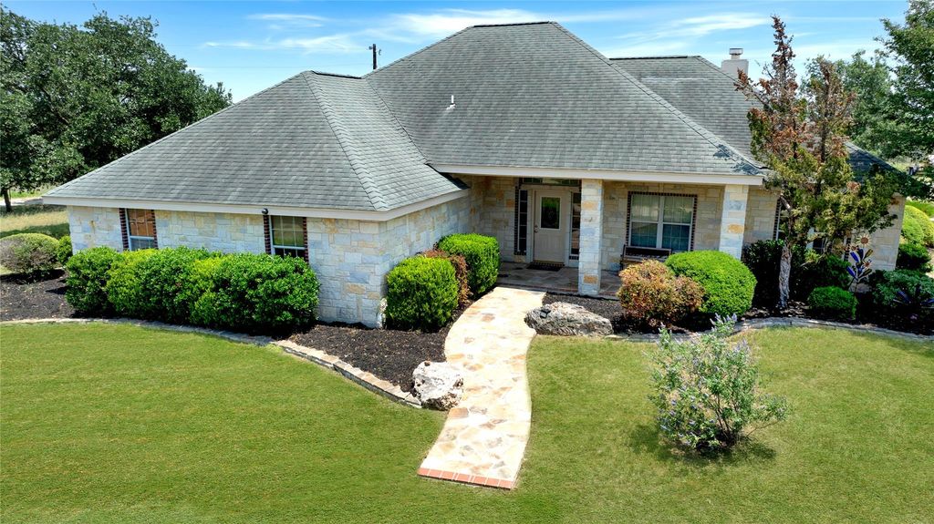 14053 Huber RD, Seguin, TX 78155