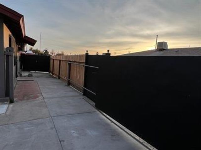 3555 E Mckinley Avenue, Fresno, CA 93703