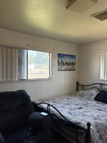 3555 E Mckinley Avenue, Fresno, CA 93703