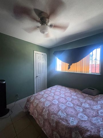 3555 E Mckinley Avenue, Fresno, CA 93703