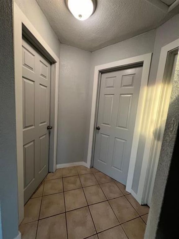 Image 21 of property listing at 3555 E Mckinley Avenue, Fresno, CA 93703