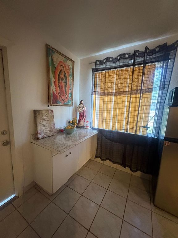 Image 63 of property listing at 3555 E Mckinley Avenue, Fresno, CA 93703