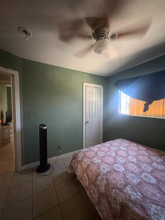 Image 67 of property listing at 3555 E Mckinley Avenue, Fresno, CA 93703