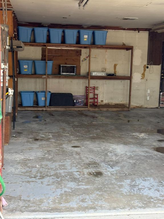 Image 76 of property listing at 3555 E Mckinley Avenue, Fresno, CA 93703