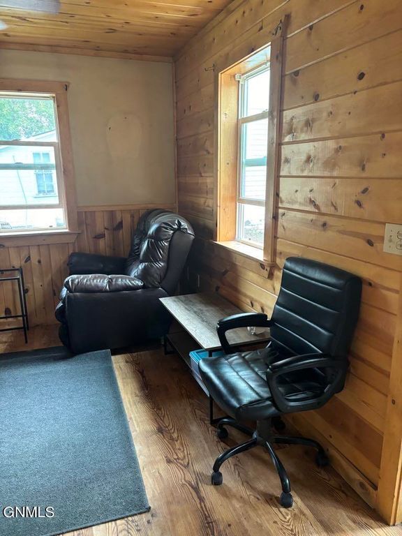 408 N Main Street, Crosby, ND 58730 photo 4