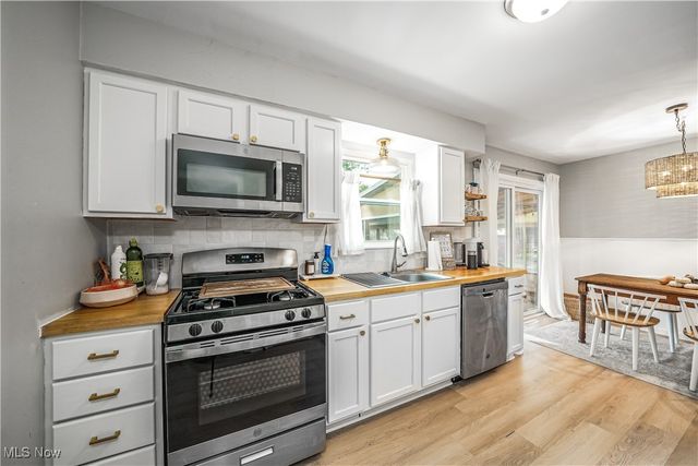 197 Lindsey Road, Munroe Falls, OH 44262