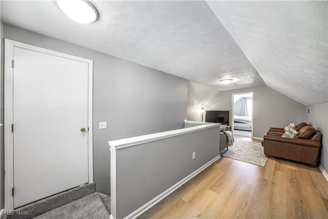 197 Lindsey Road, Munroe Falls, OH 44262