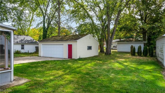 197 Lindsey Road, Munroe Falls, OH 44262