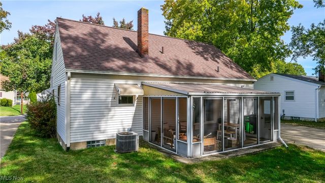 197 Lindsey Road, Munroe Falls, OH 44262