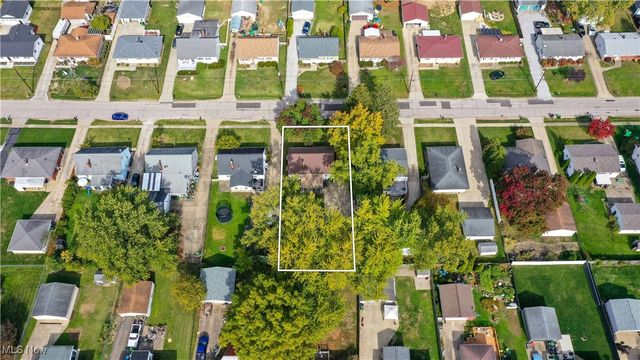 197 Lindsey Road, Munroe Falls, OH 44262