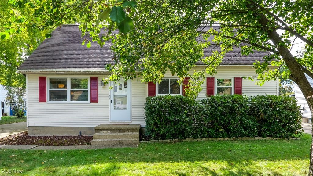 197 Lindsey Road, Munroe Falls, OH 44262