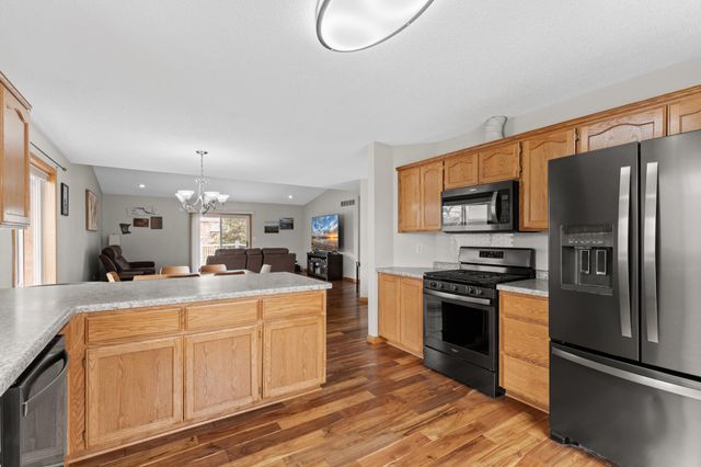 4451 Savannah Drive NW, Rochester, MN 55901