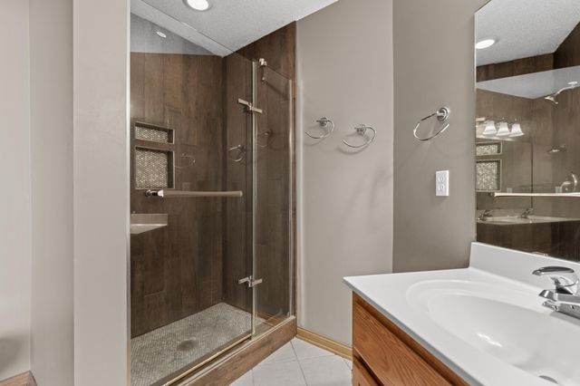 4451 Savannah Drive NW, Rochester, MN 55901