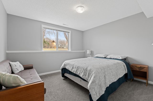 4451 Savannah Drive NW, Rochester, MN 55901