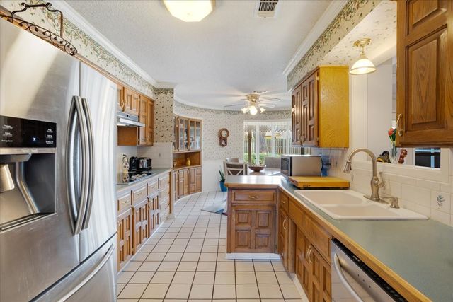 2529 Nantucket Drive, Sherman, TX 75092